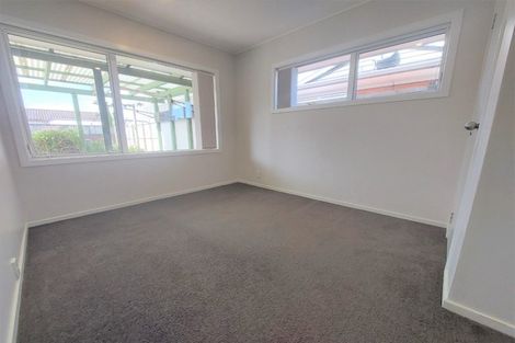 Photo of property in 22 Walworth Avenue, Pakuranga Heights, Auckland, 2010