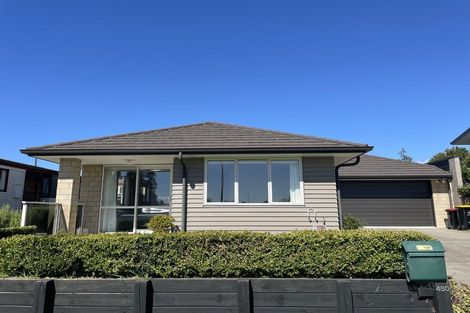 Photo of property in 450 Devonport Road, Tauranga South, Tauranga, 3112