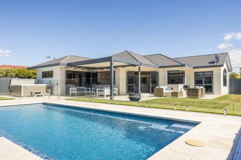 Photo of property in 9 Forbury Way, Taradale, Napier, 4112