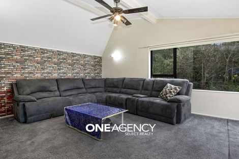 Photo of property in 27a Shackle Lane, Whitby, Porirua, 5024