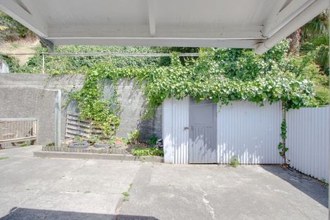 Photo of property in 11 Hornsey Road, Bluff Hill, Napier, 4110