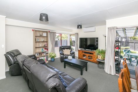 Photo of property in 7 Myrlene Place, Nawton, Hamilton, 3200