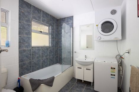 Photo of property in 1/57 Carrington Street, Lower Vogeltown, New Plymouth, 4310