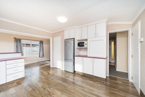 Photo of property in 11 Paradise Place, Milson, Palmerston North, 4414