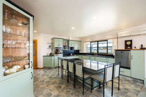 Photo of property in 16 Barrett Road, Whalers Gate, New Plymouth, 4310