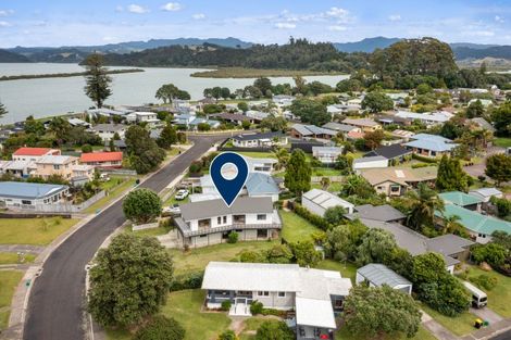 Photo of property in 81 Catherine Crescent, Whitianga, 3510