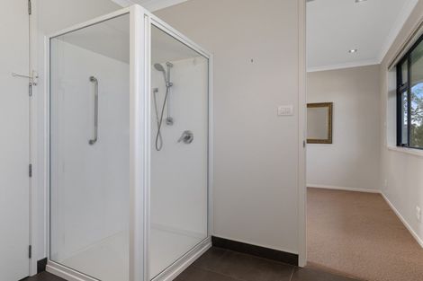 Photo of property in 28 Noble Johnston Drive, Katikati, 3129