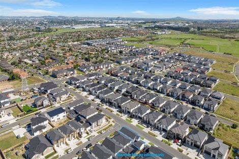 Photo of property in 53 Ksenia Drive, Flat Bush, Auckland, 2019