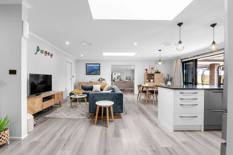 Photo of property in 18 Smith Road, Horsham Downs, Hamilton, 3281