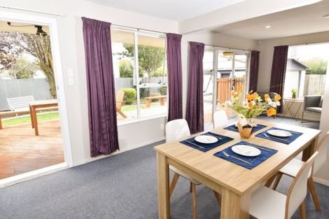 Photo of property in 22 Mckellar Place, Hornby, Christchurch, 8042