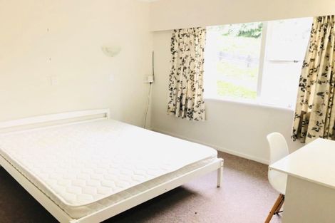 Photo of property in 71 College Road, Northcote, Auckland, 0627