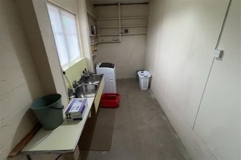 Photo of property in 19 Scott Street, Moturoa, New Plymouth, 4310