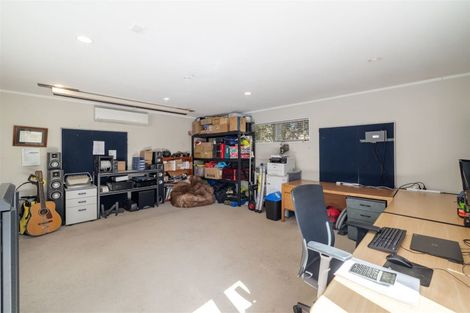 Photo of property in 16 Englefield Road, Belfast, Christchurch, 8051