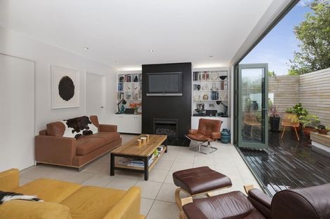 Photo of property in 3/69 Derby Street, St Albans, Christchurch, 8014