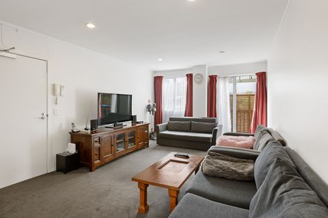 Photo of property in 5d Geddes Terrace, Avondale, Auckland, 1026