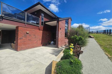 Photo of property in 115 Kirton Drive, Riverstone Terraces, Upper Hutt, 5018