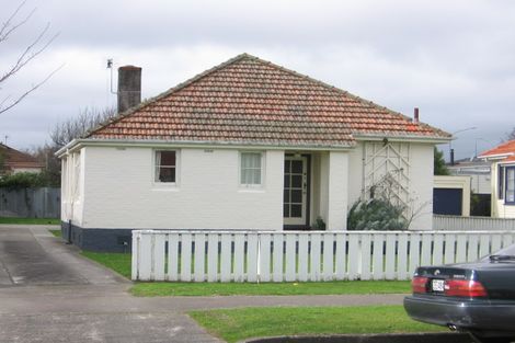 Photo of property in 41 Oxford Street, Hokowhitu, Palmerston North, 4410