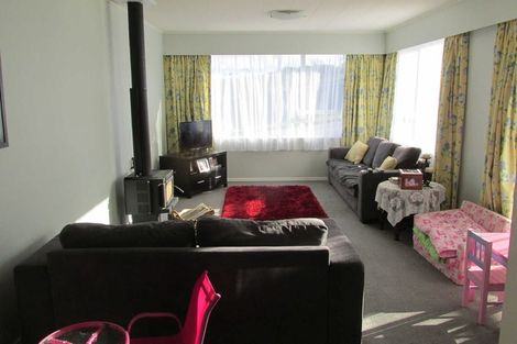 Photo of property in 59 Mulberry Street, Maungaraki, Lower Hutt, 5010