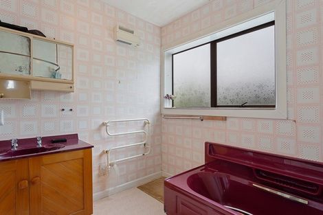 Photo of property in 13 Ropley Street, Amberley, 7410