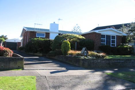 Photo of property in 21 Lockhart Avenue, Milson, Palmerston North, 4414