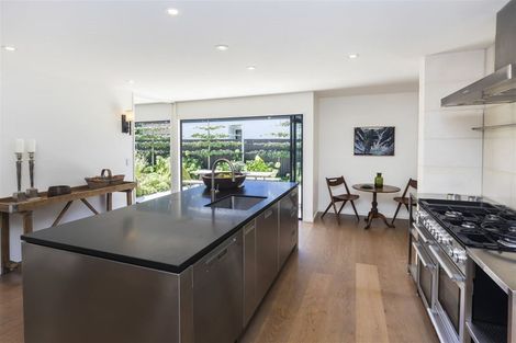 Photo of property in 15b Waiwetu Street, Fendalton, Christchurch, 8052