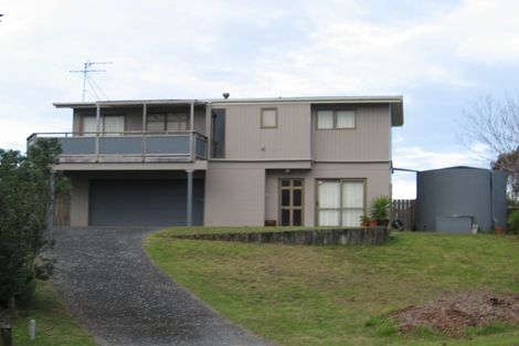 Photo of property in 28 Caroline Heights, Omaha, 0986