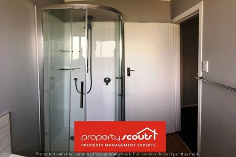 Photo of property in 1/8 Reid Road, New Lynn, Auckland, 0600