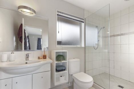 Photo of property in 5 Harrys Way, Redwood, Christchurch, 8051