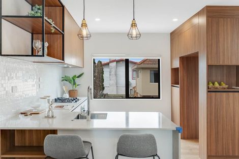 Photo of property in 844c East Coast Road, Oteha, Auckland, 0630