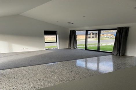 Photo of property in 69 Shepherd Road, Jacks Point, Queenstown, 9371