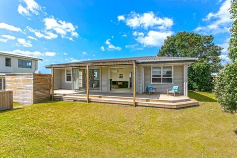 Photo of property in 215b Williamson Road, Whangamata, 3620