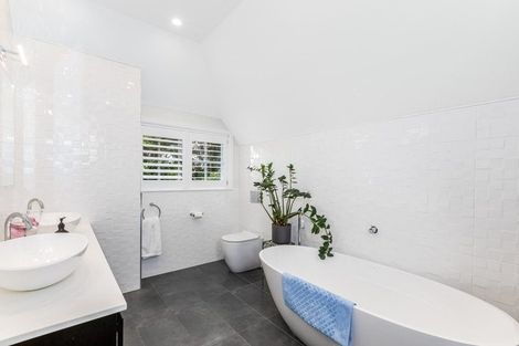 Photo of property in 49 Messines Road, Karori, Wellington, 6012