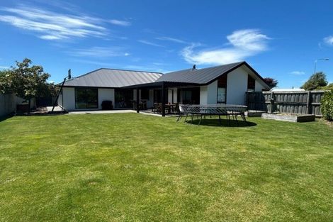 Photo of property in 1 Kingsdowne Drive, West Melton, 7618