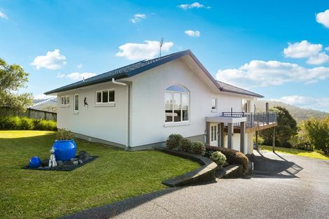 Photo of property in 30 Roberta Crescent, Orewa, 0931