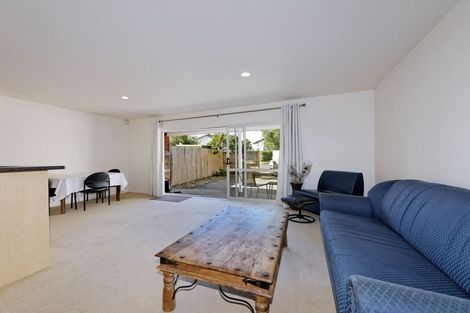 Photo of property in 4/23 Charlenne Close, Ranui, Auckland, 0612