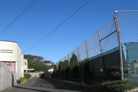 Photo of property in 1/8 Marina Grove, Hutt Central, Lower Hutt, 5010