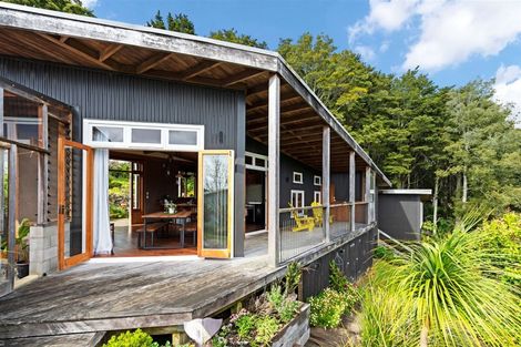 Photo of property in 397b Tauraroa Road, Maungakaramea, Whangarei, 0178