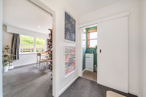 Photo of property in 20 Jocelyn Crescent, Pinehaven, Upper Hutt, 5019