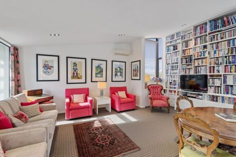 Photo of property in 43 Beveridge Street, Christchurch Central, Christchurch, 8013