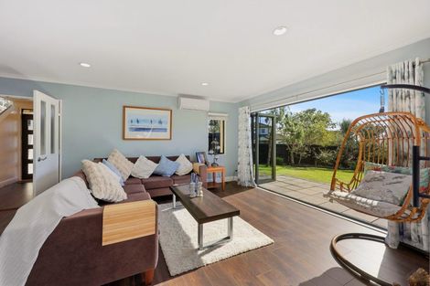 Photo of property in 40 Burnaston Court, Dannemora, Auckland, 2016