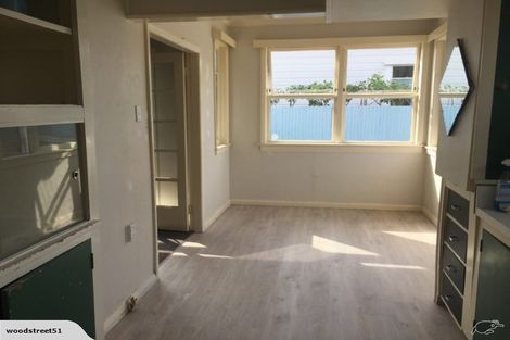 Photo of property in 51 Wood Street, Takaro, Palmerston North, 4410