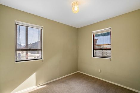 Photo of property in 218 Fernhill Road, Sunshine Bay, Queenstown, 9300