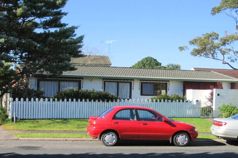 Photo of property in 7a Maygrove Drive, Orewa, 0931