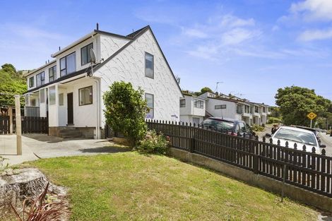Photo of property in 1/29 Main Road, Tawa, Wellington, 5028