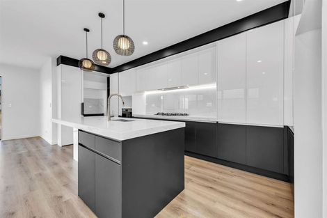 Photo of property in 6 Ballyliffin Drive, Flat Bush, Auckland, 2019