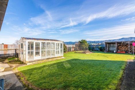 Photo of property in 309 Dalefield Road, Dalefield, Carterton, 5791