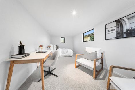 Photo of property in 37 Mckenzie Road, Mangere Bridge, Auckland, 2022