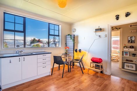 Photo of property in 22 Forbes Street, Balaclava, Dunedin, 9011