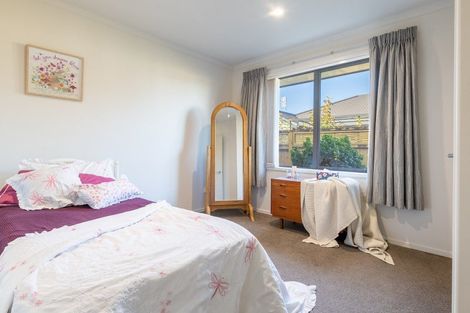 Photo of property in 2 Henry Bell Close, Leamington, Cambridge, 3432