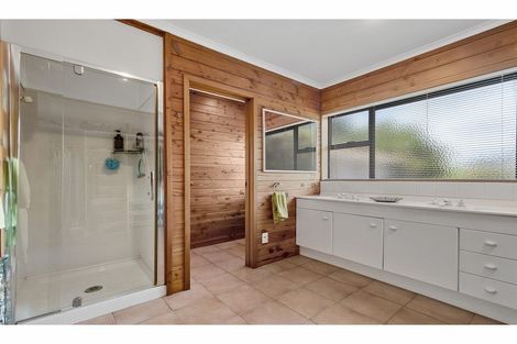 Photo of property in 14 Peters Lane, Taupaki, Henderson, 0782